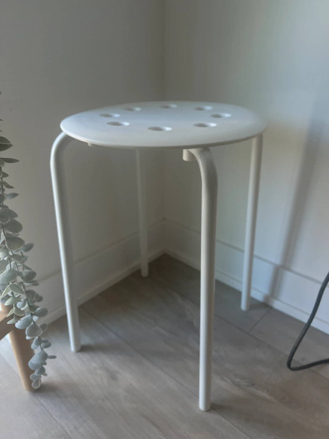white stool(moving out sale) - photo 2