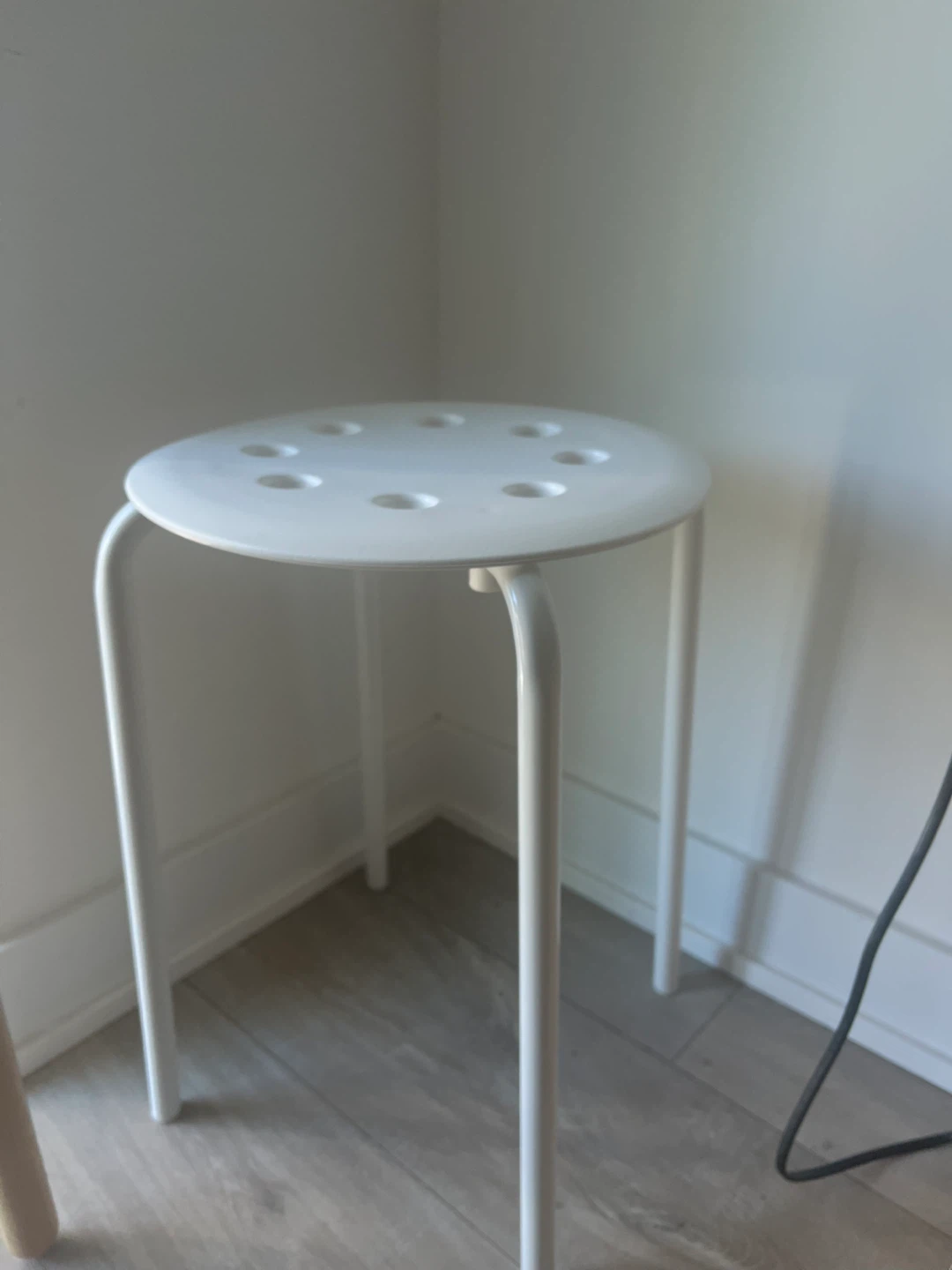 white stool(moving out sale) - photo 3