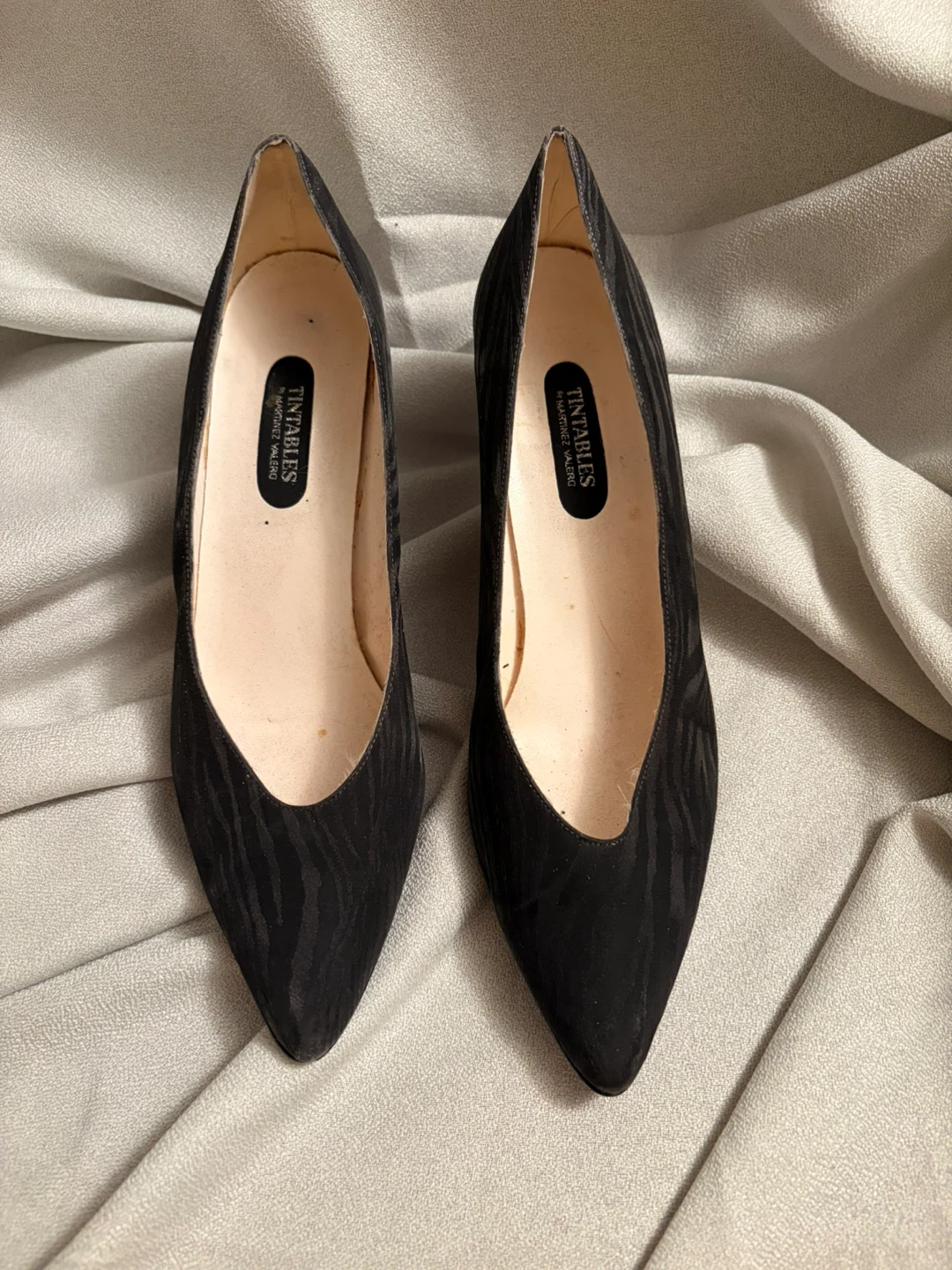 Tintables by Martinez Valero Pumps
