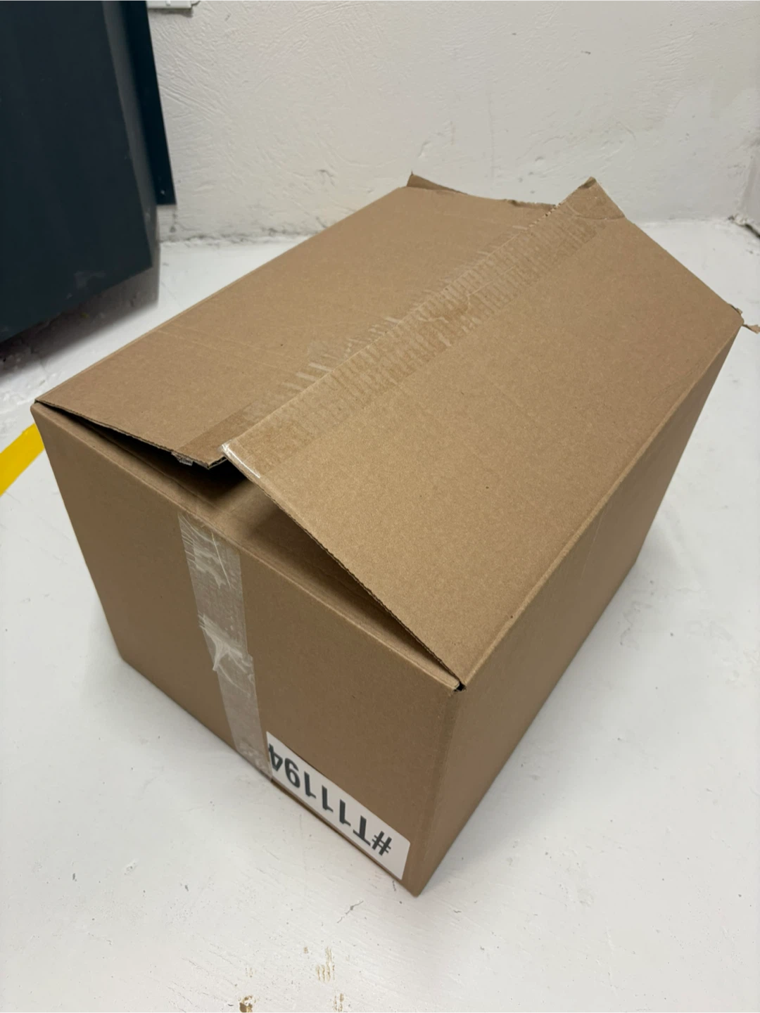 Free moving cardboard boxes