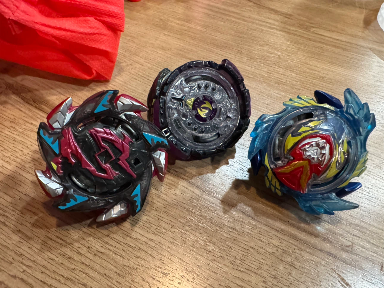 Set of 3 Beyblade Burst Spinning Tops