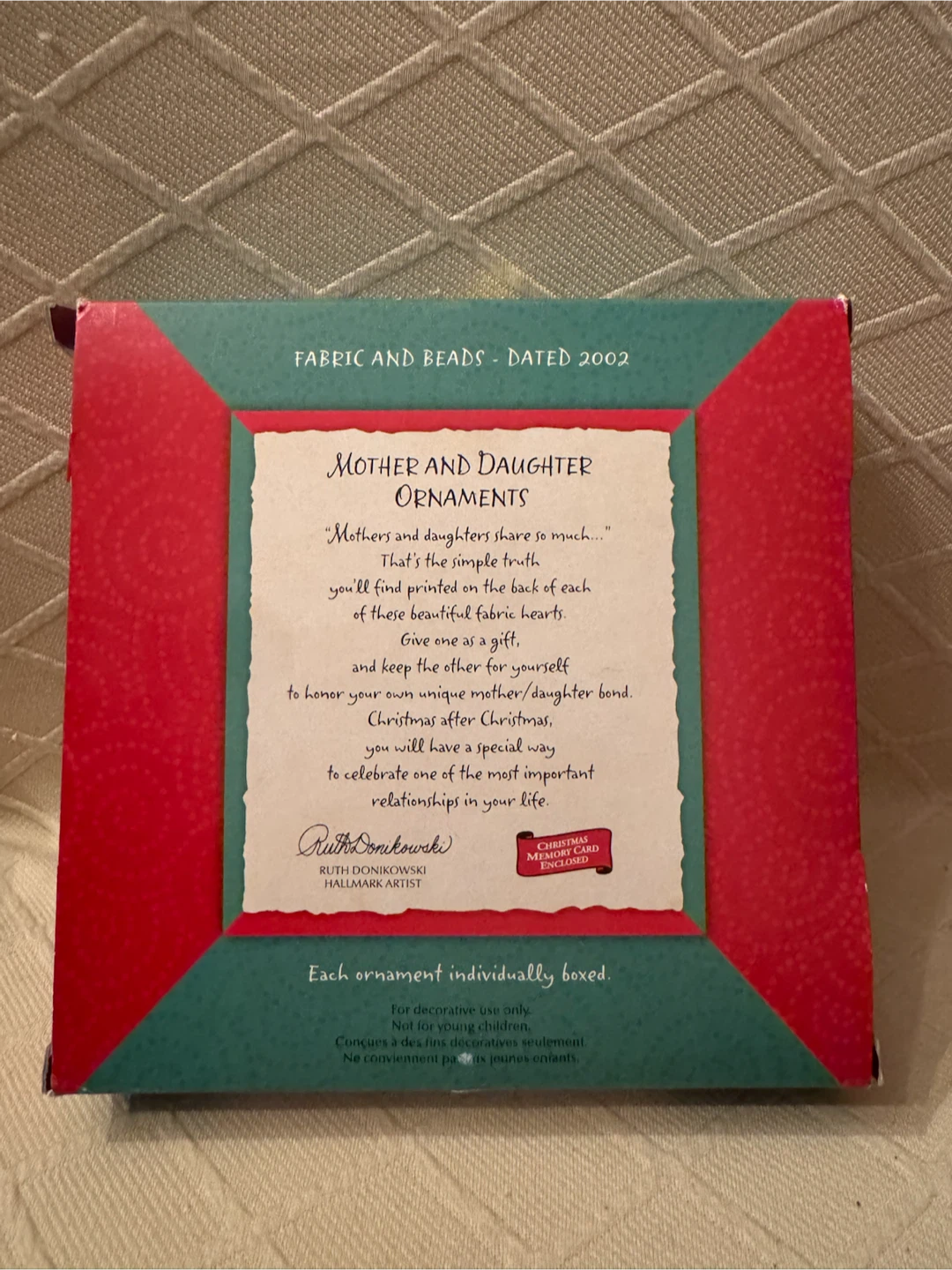 2002 Hallmark Mother and Daughter Keepsake Ornaments - photo 2