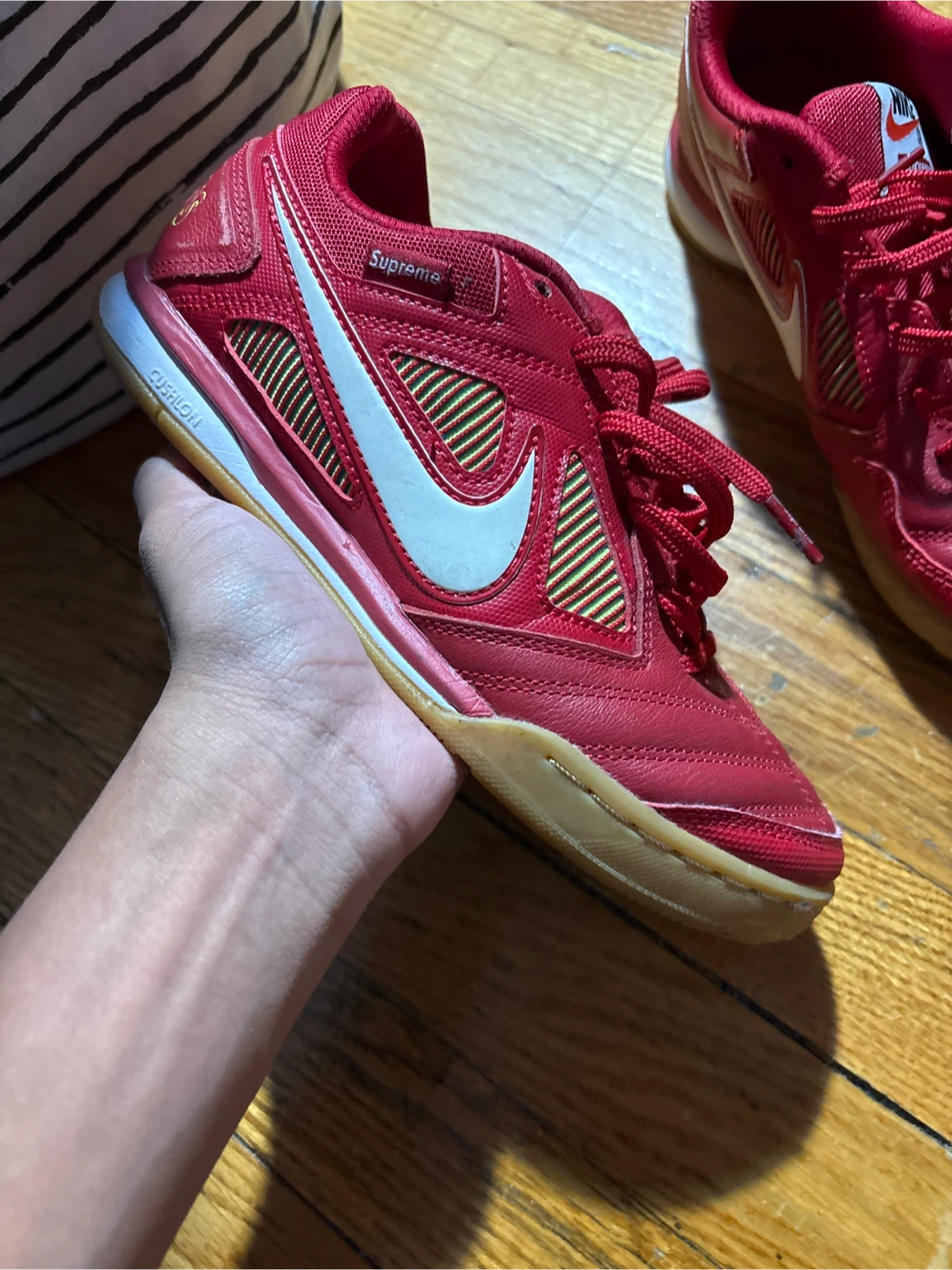 Nike SB x Supreme Sneakers Red - photo 4
