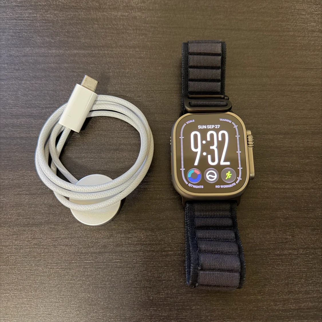 Apple Watch Ultra 2 49mm LTE + GPS – Excellent Condition in Manhattan, NY