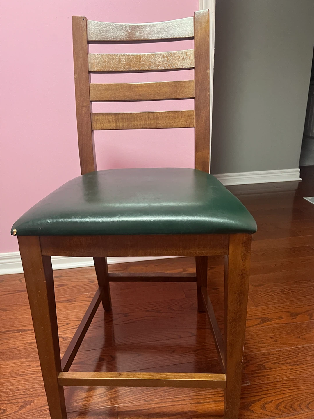 Bar stool chair