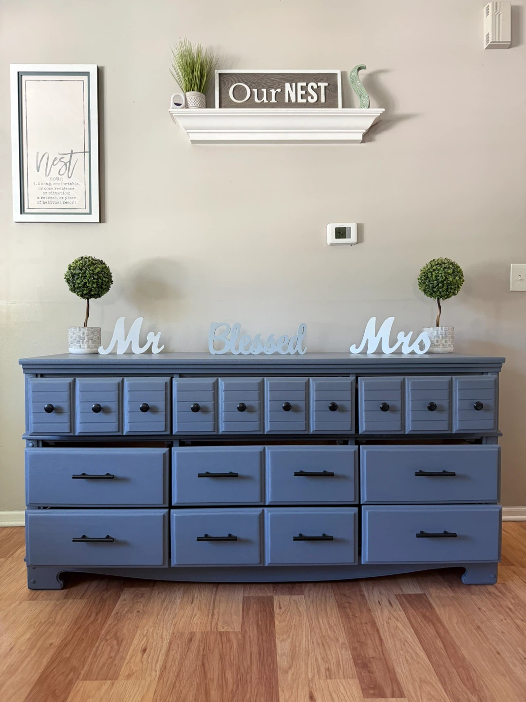 ✨🩶Beautiful solid dresser🩶✨ - photo 2