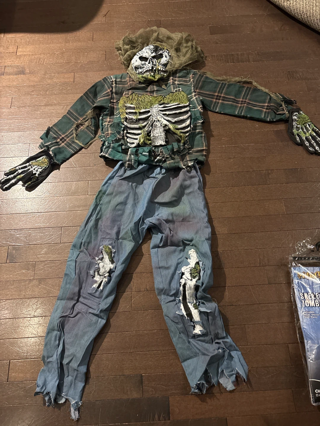 Spirit Halloween Skeleton Zombie Costume - photo 2