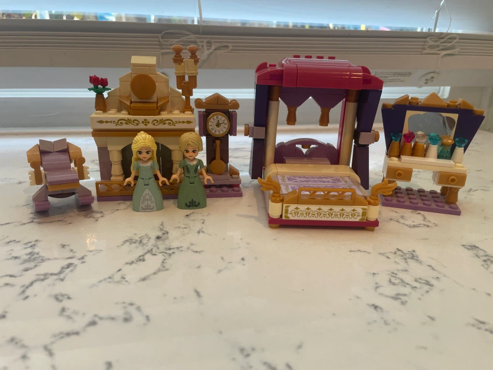 Lego bedroom