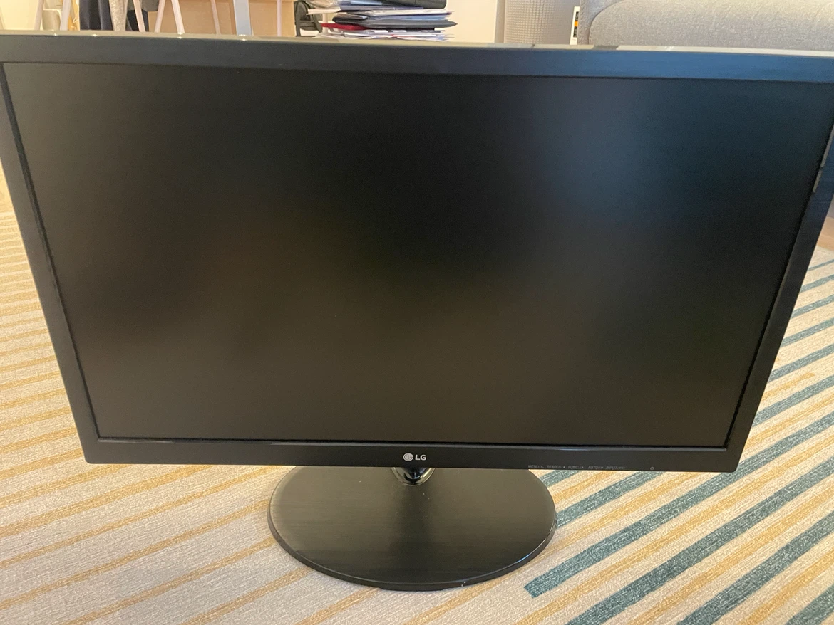 LG Monitor Black