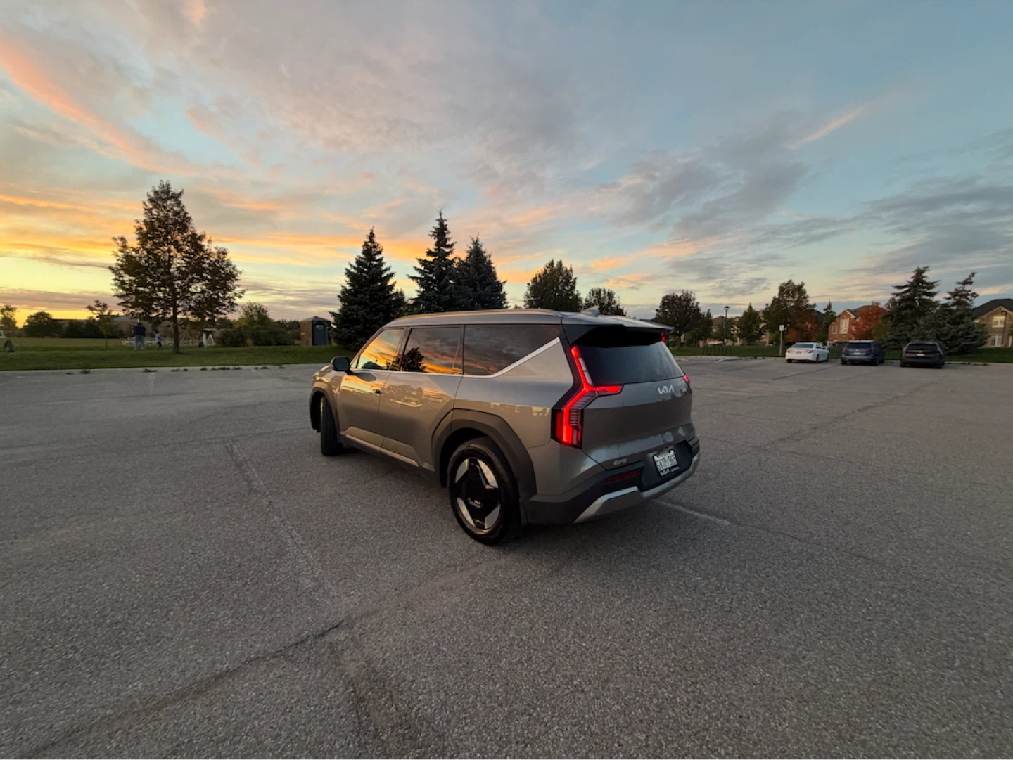LEASE TAKEOVER – KIA EV9 2026 LAND AWD 7-SEATER - photo 3