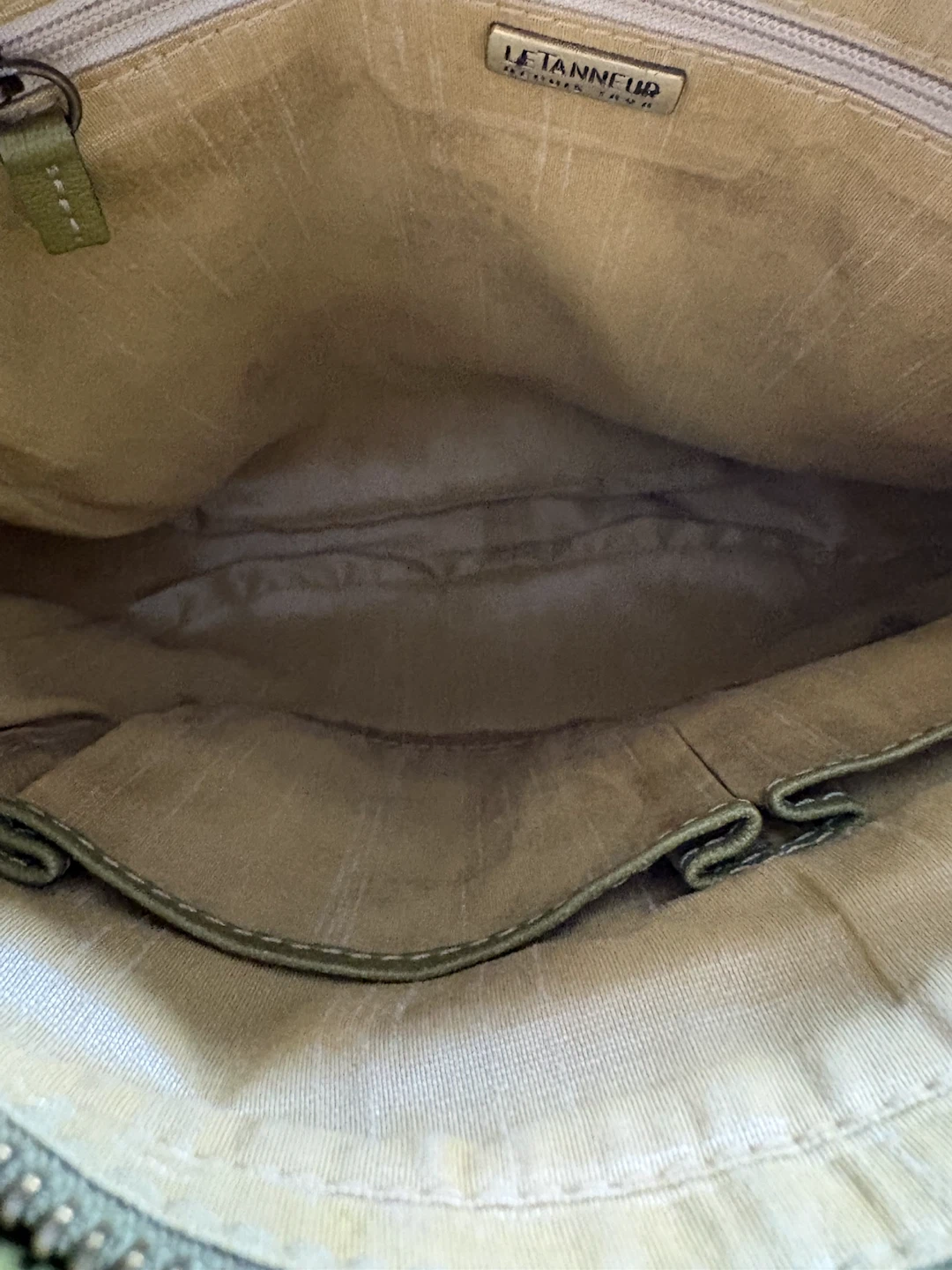 Le Tanneur Olive Green Leather Crossbody Bag - photo 3