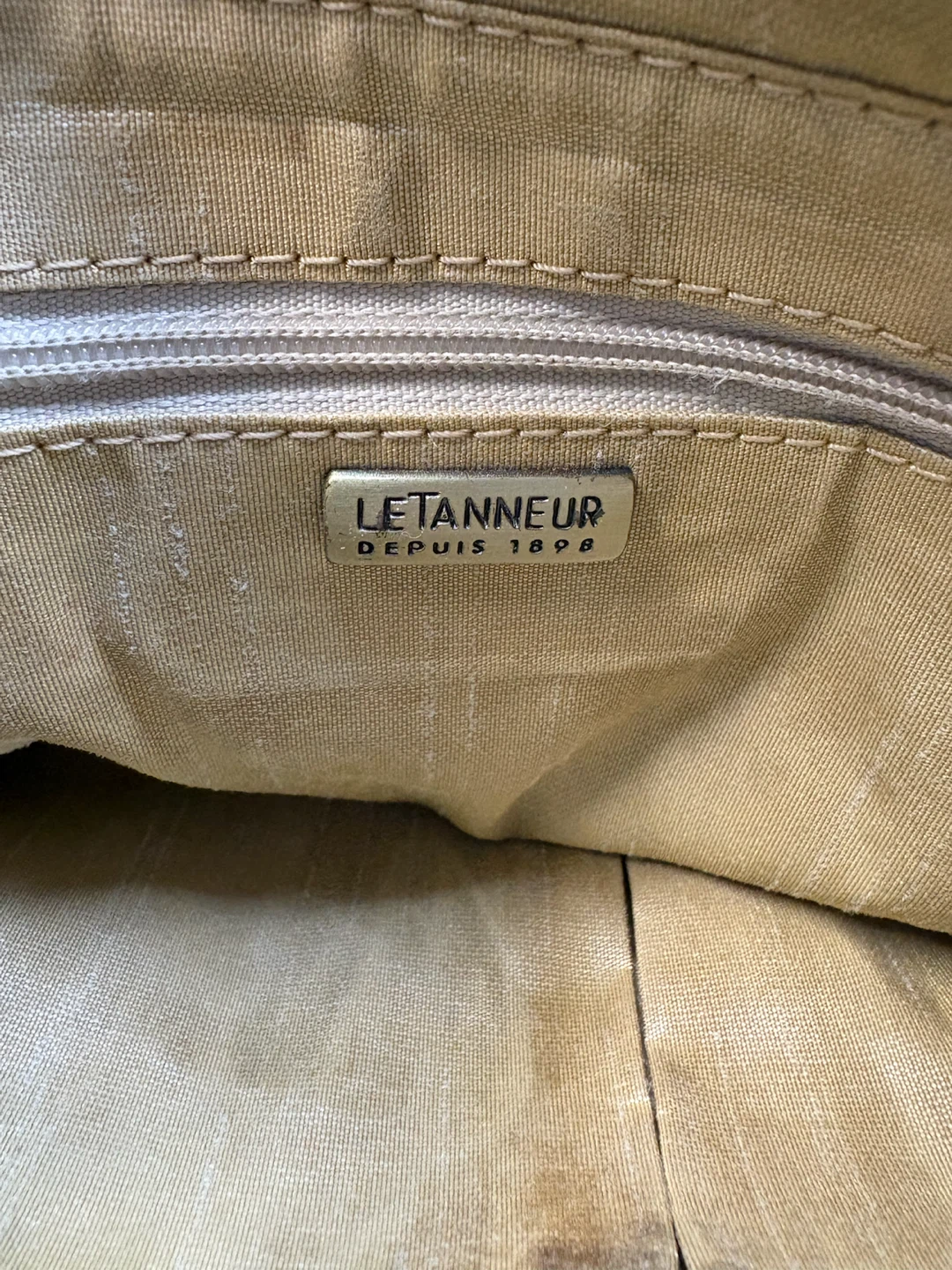 Le Tanneur Olive Green Leather Crossbody Bag - photo 4