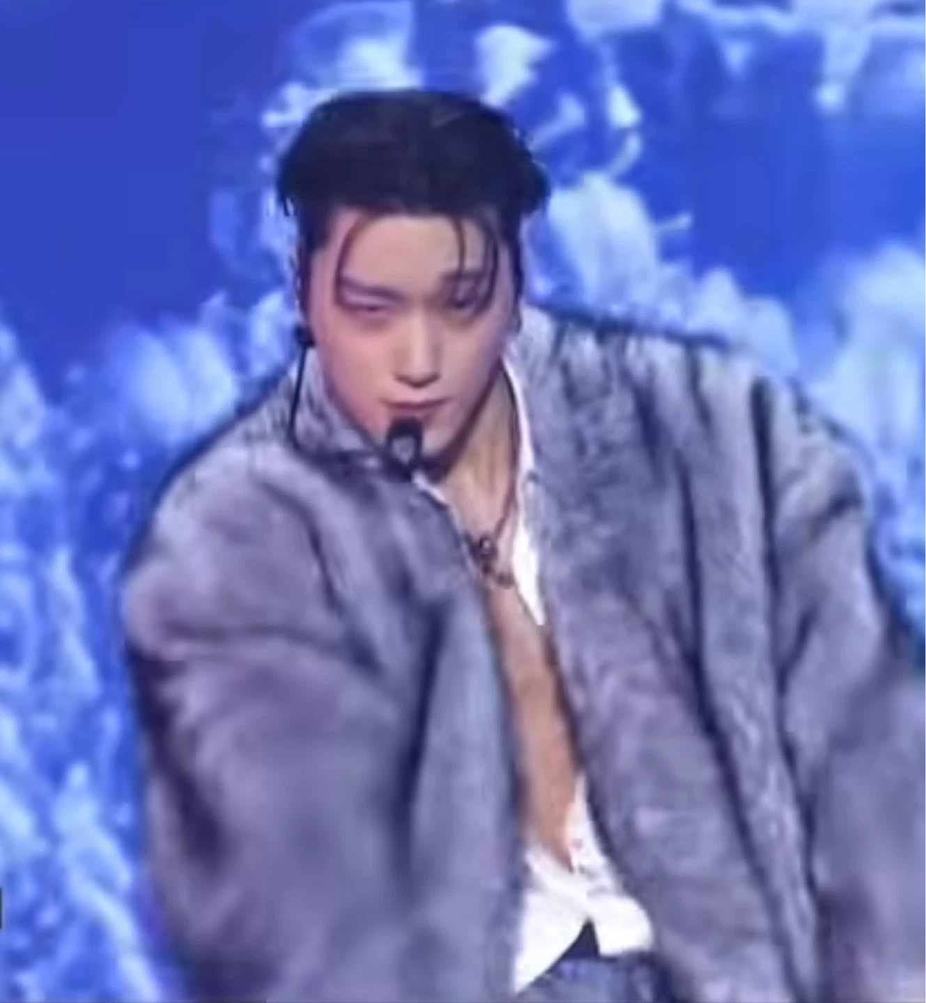 NEW Grey and White Fur Jacket - photo 2
