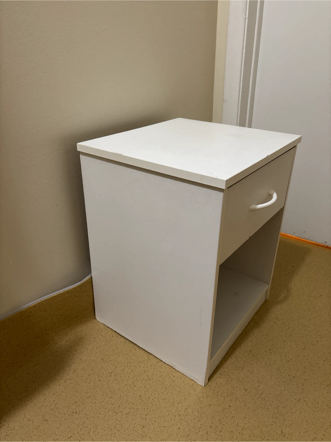 White bedside table with drawer - photo 3
