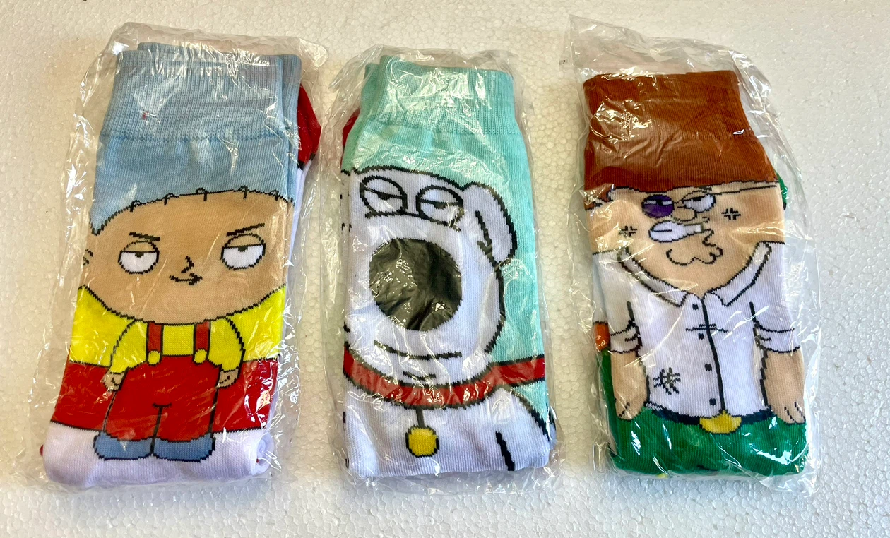 3 Pair FAMILY GUY Adult Socks Size 6-11 STEWIE BRIAN PETER