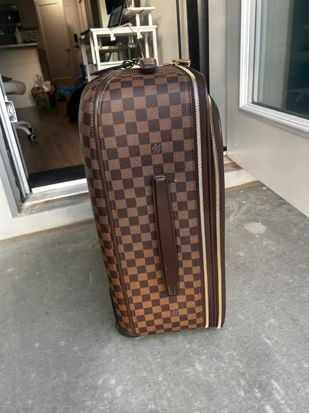 Louis Vuitton Damier Ebene Carry-On Luggage - photo 4