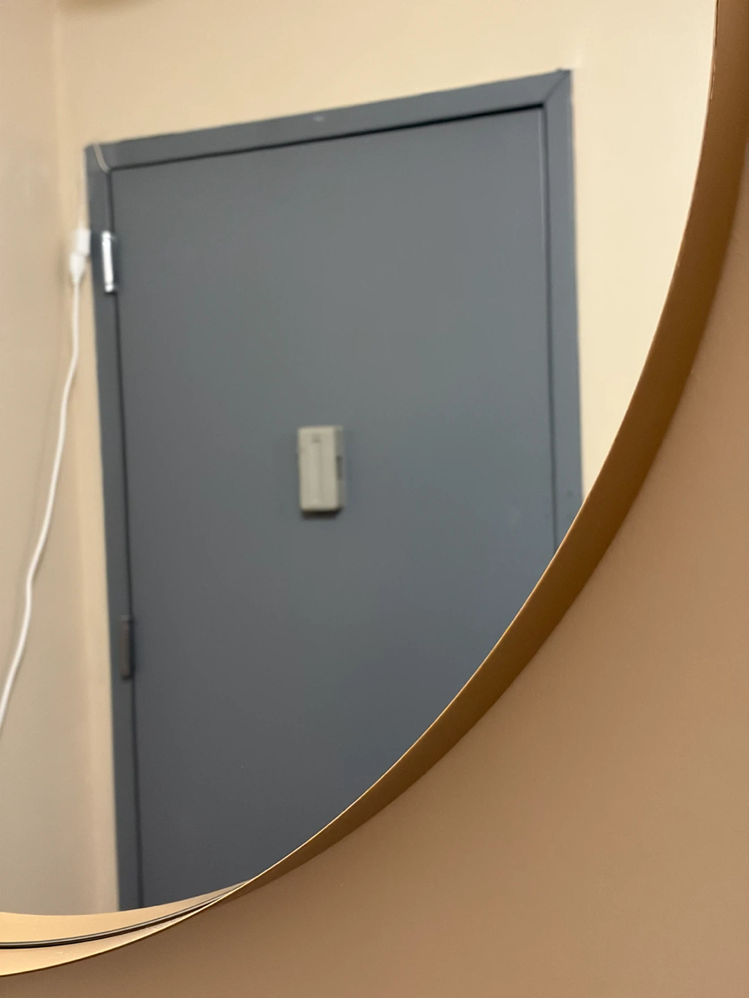 West Elm Round Gold Mirror - photo 3