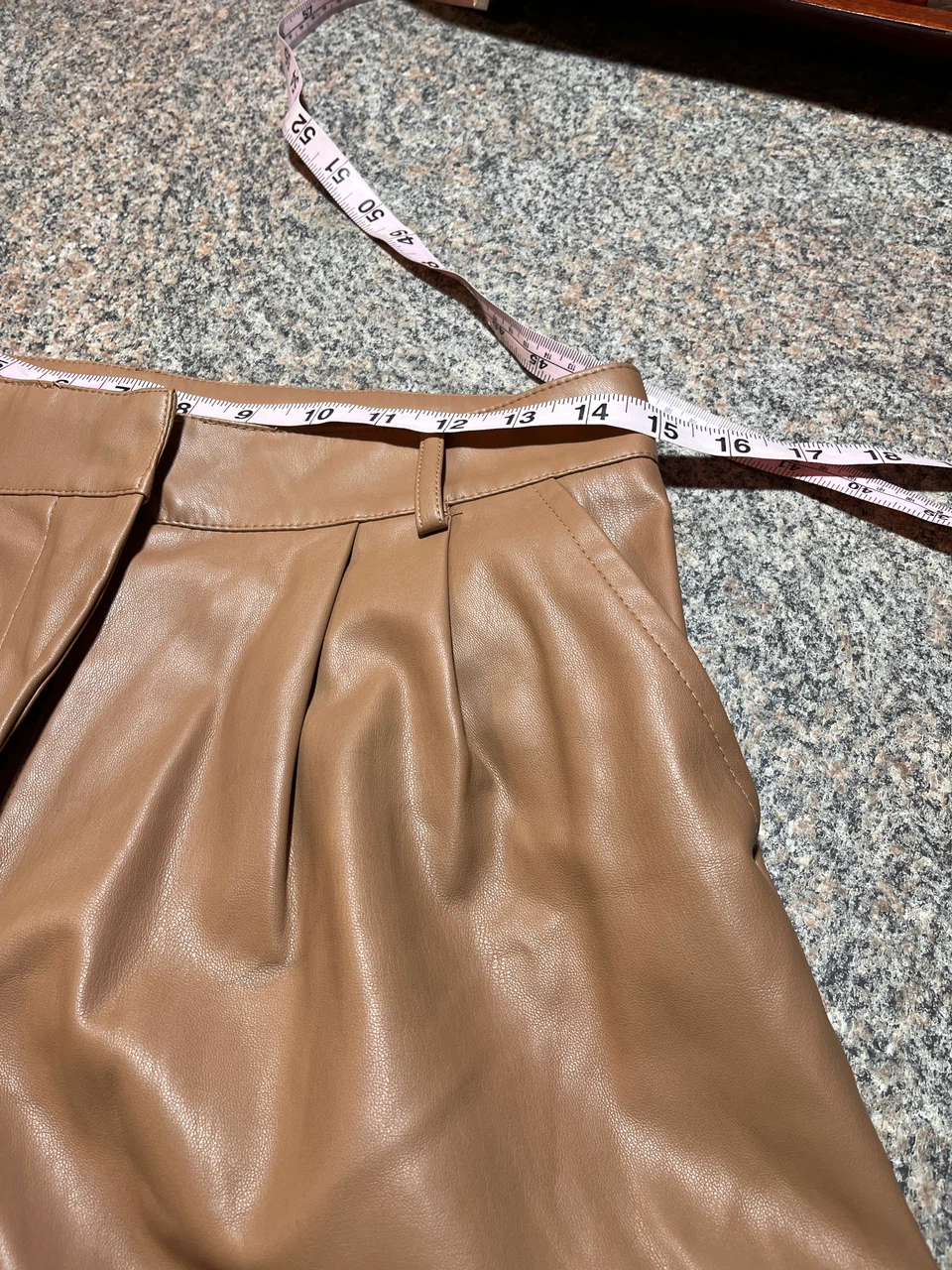 Primark Faux Leather Shorts Size 8 - photo 5
