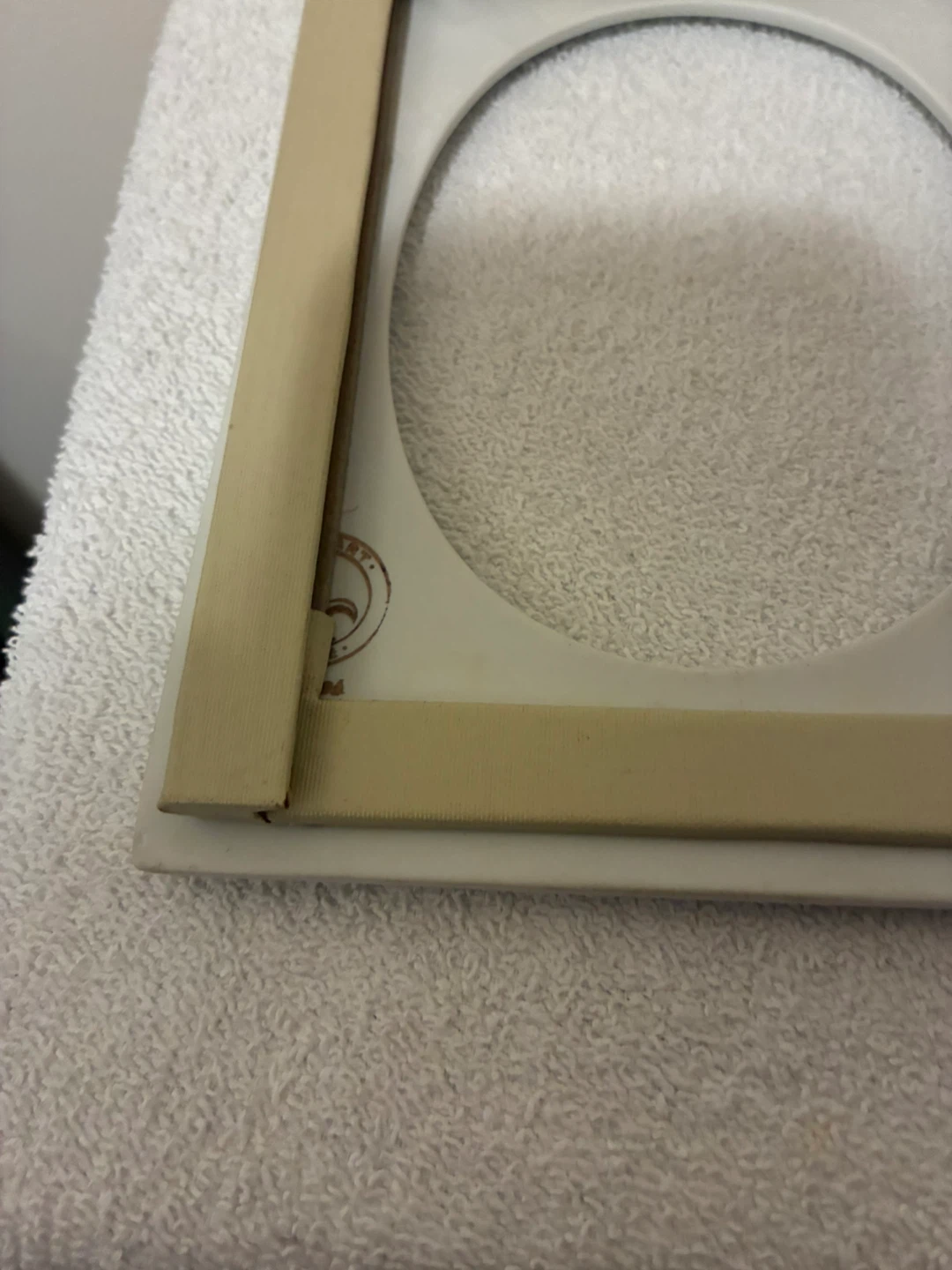 Arnart Import inc Vintage Porcelain floral motif picture frame - photo 3