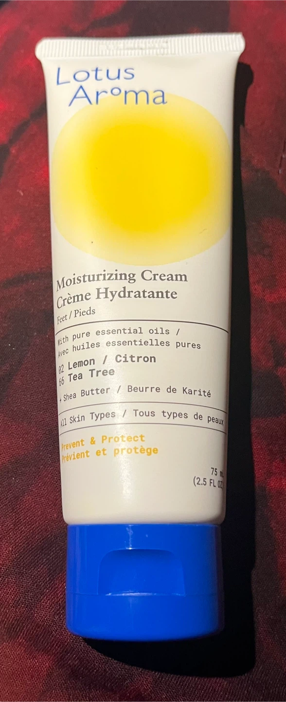 Lotus Aroma Moisturizing Cream for Feet