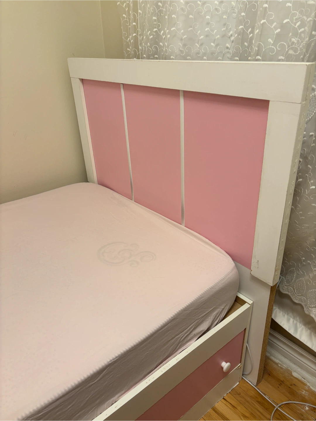 Pink Twin Bed (also available in Dark Blue) - photo 2