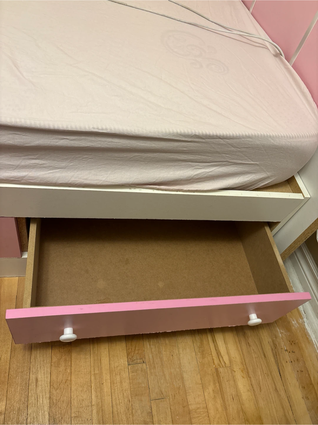 Pink Twin Bed (also available in Dark Blue) - photo 4