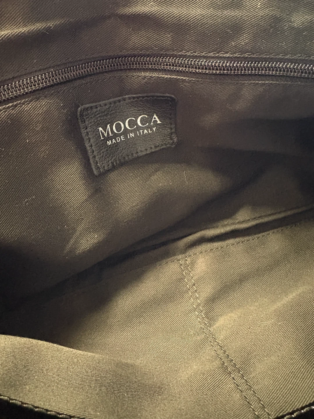 Mocca Made in Italy Black Suede Handbag - photo 3