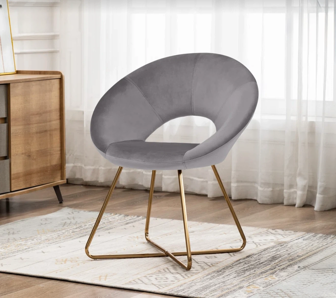 Accent velvet chairs