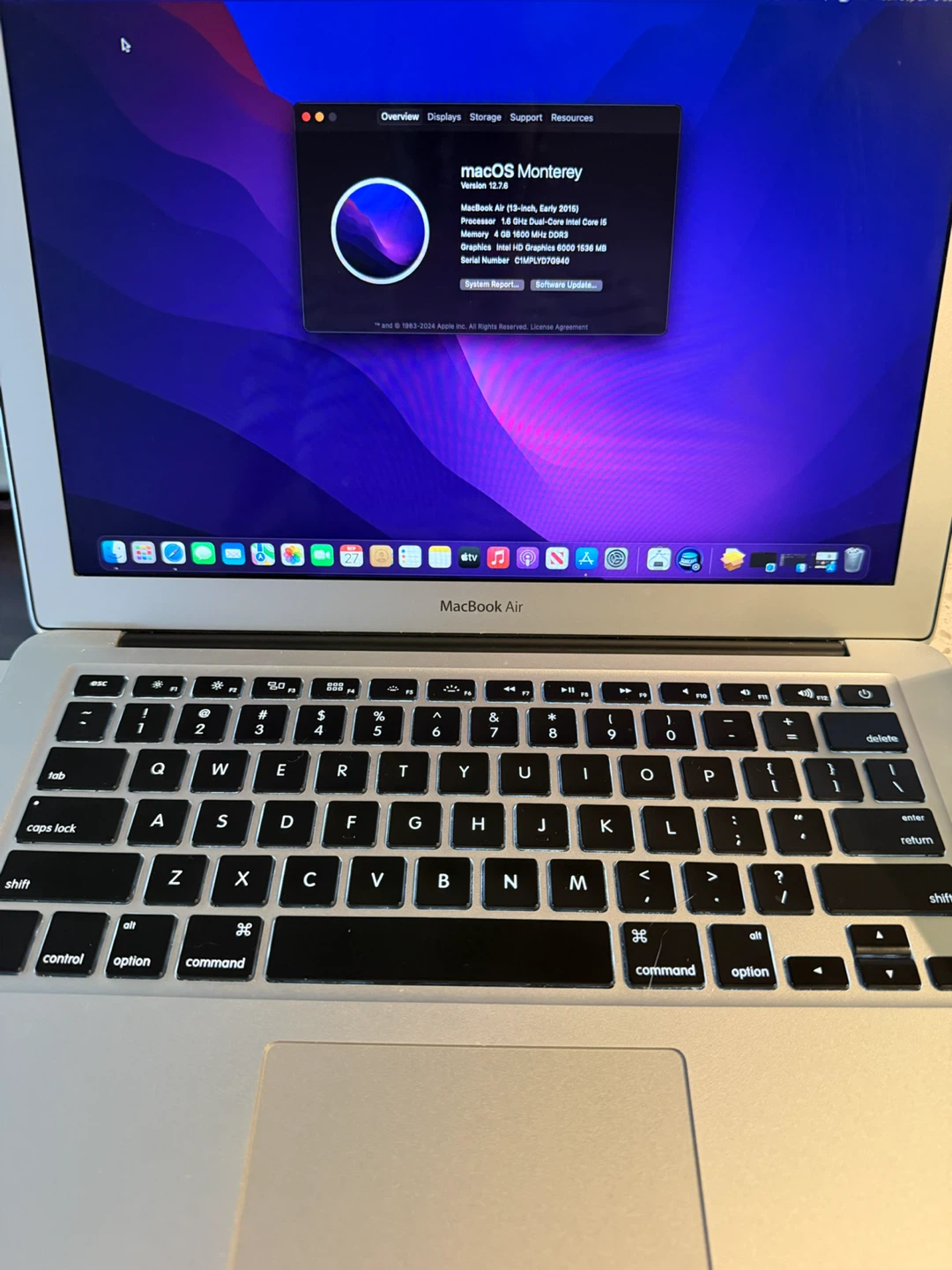 The Apple MacBook Air 13-inch (Early 2015) - photo 3