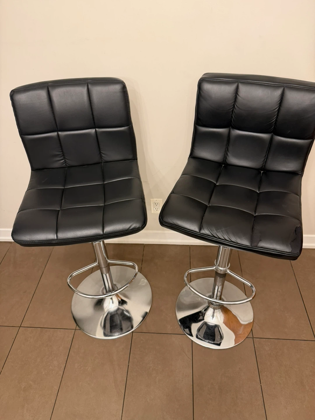 Set of 2 Black Faux Leather Bar Stools - photo 3