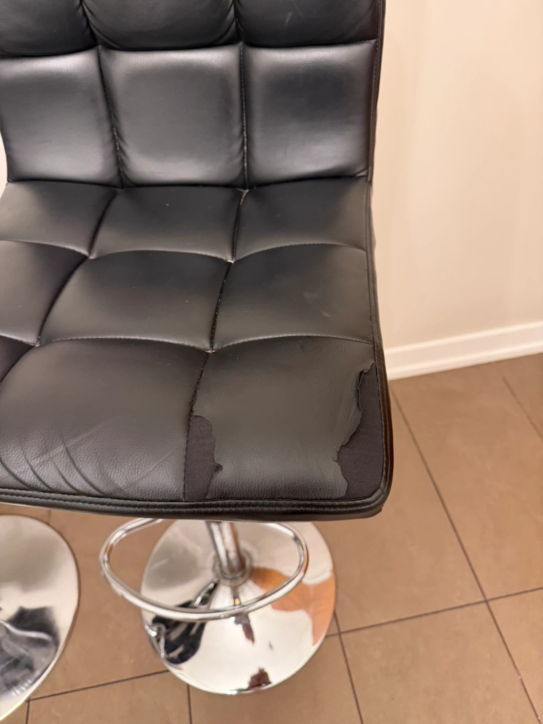 Set of 2 Black Faux Leather Bar Stools - photo 4