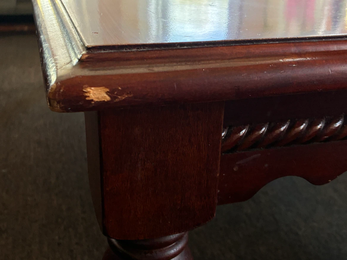 Traditional Dark Wood Coffee Table - photo 3