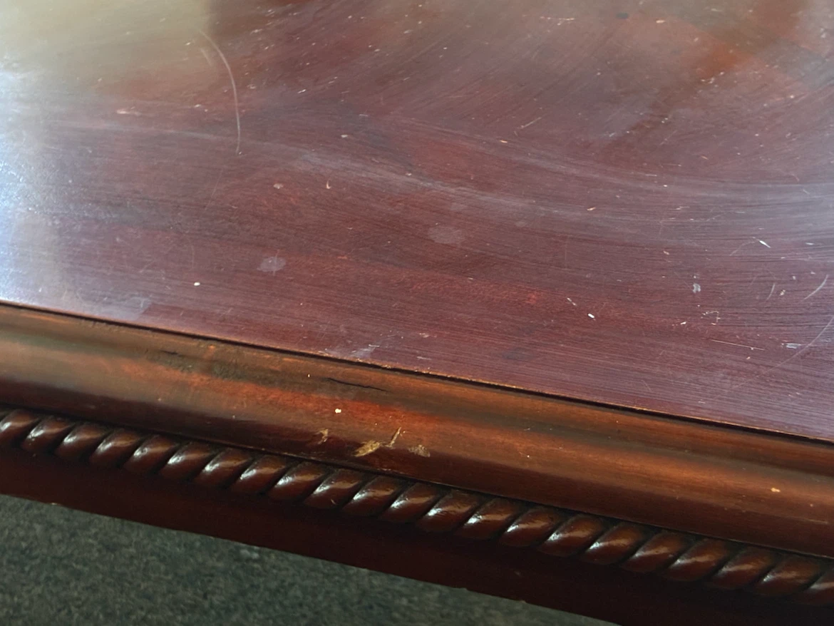 Traditional Dark Wood Coffee Table - photo 4
