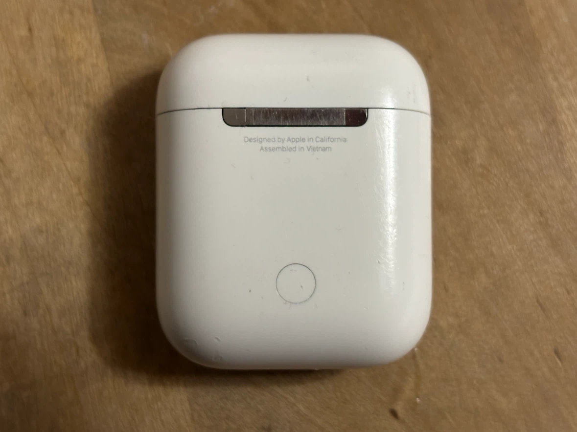 Airpods second generation, case + right airpod - photo 3