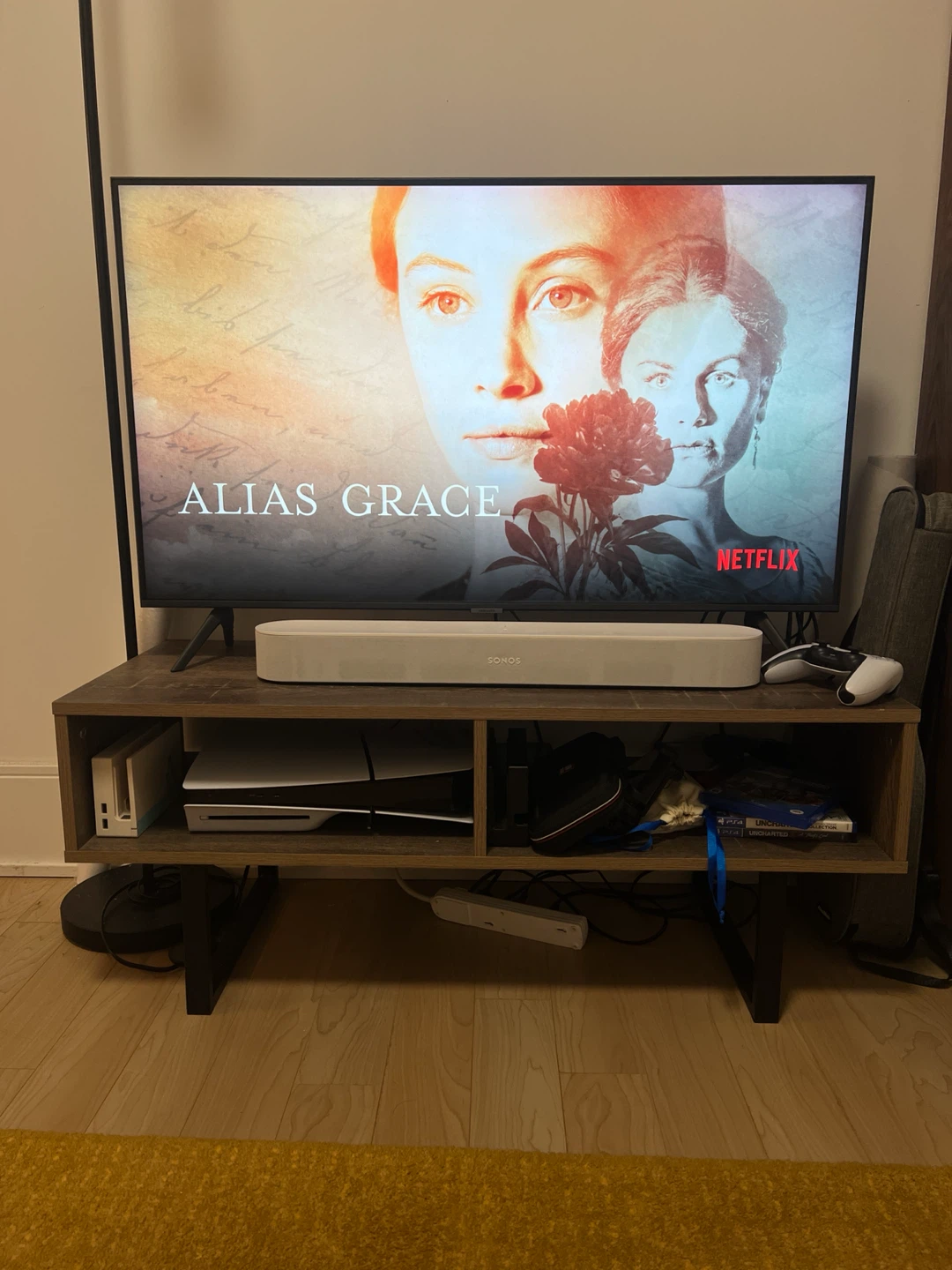 Media Console/TV Stand - photo 3