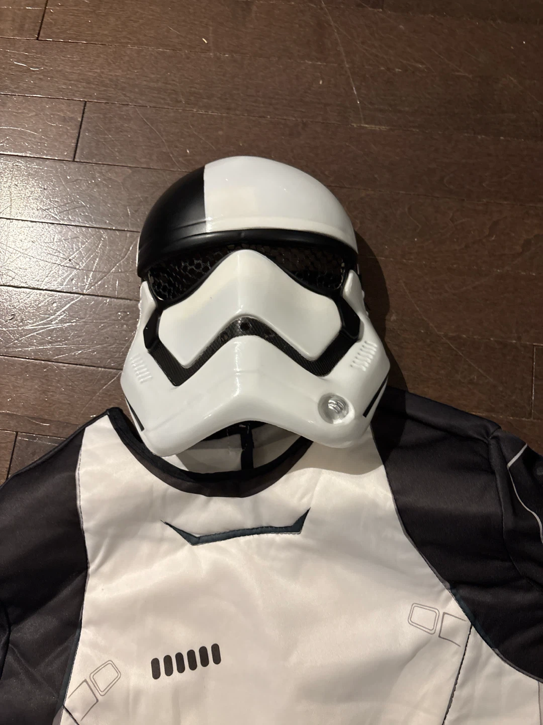 Star Wars Stormtrooper Costume - photo 2