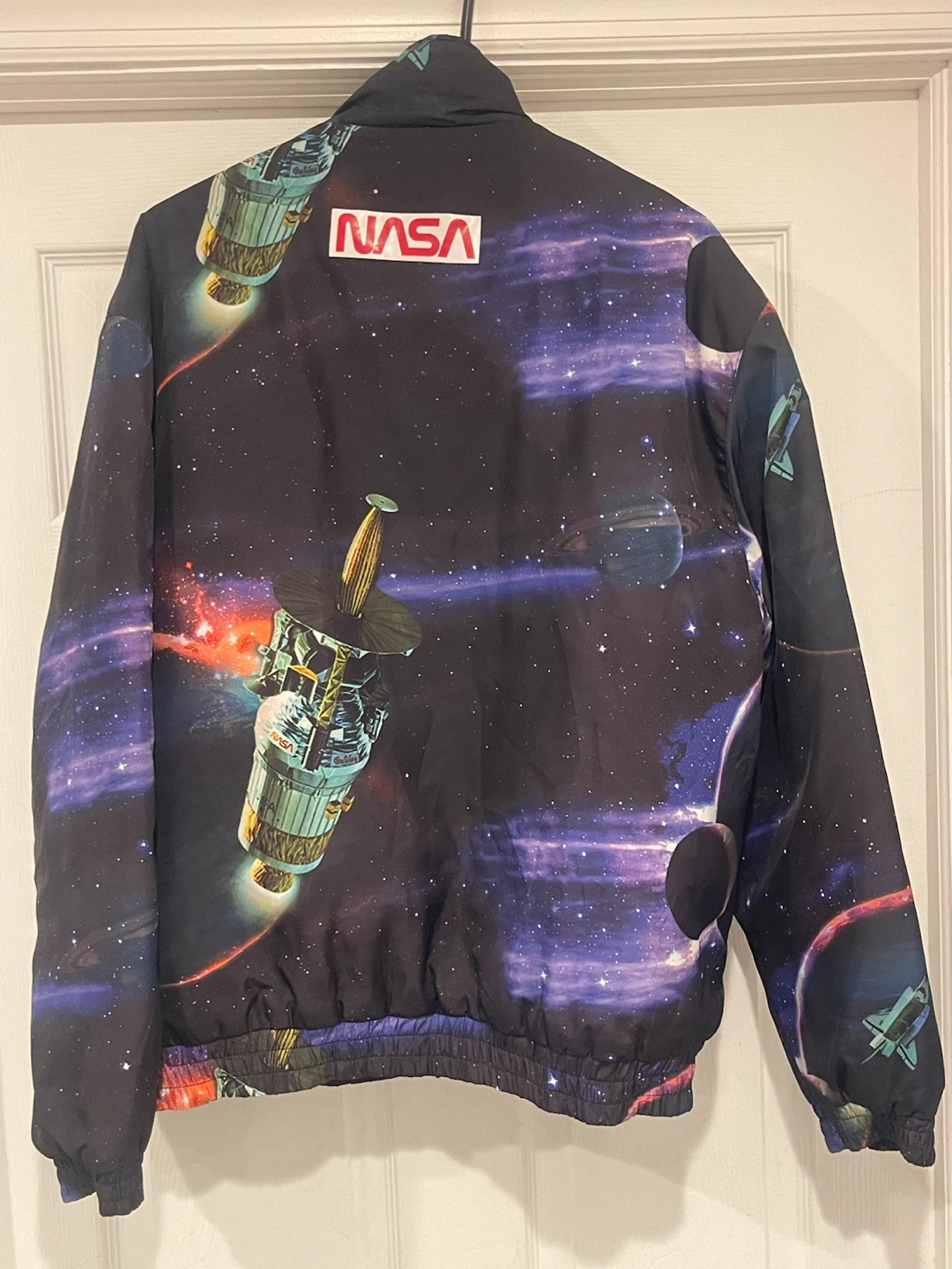 Forever 21 Men NASA Space Jacket - photo 3