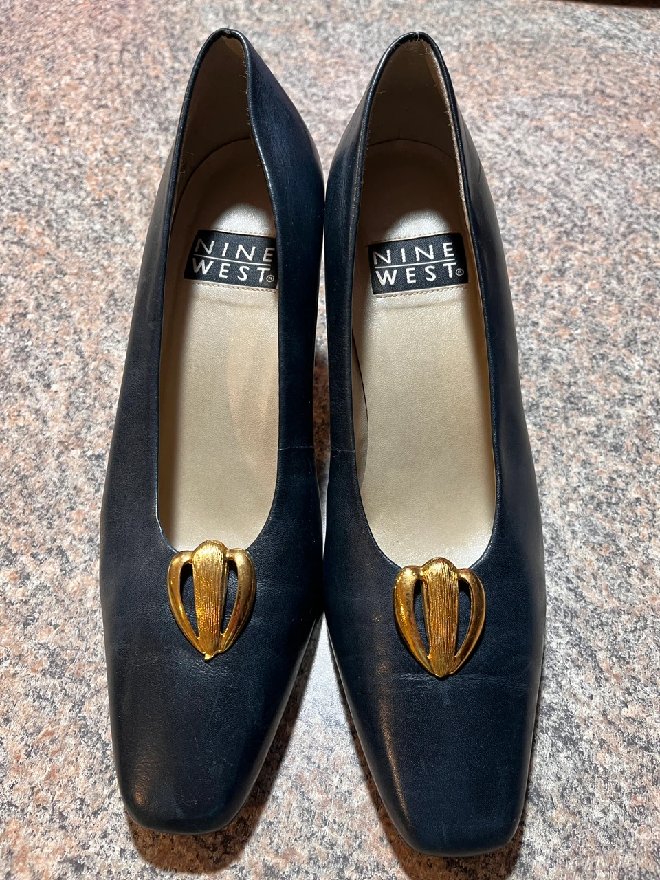 Nine West leather Navy Blue Pumps Size 7M