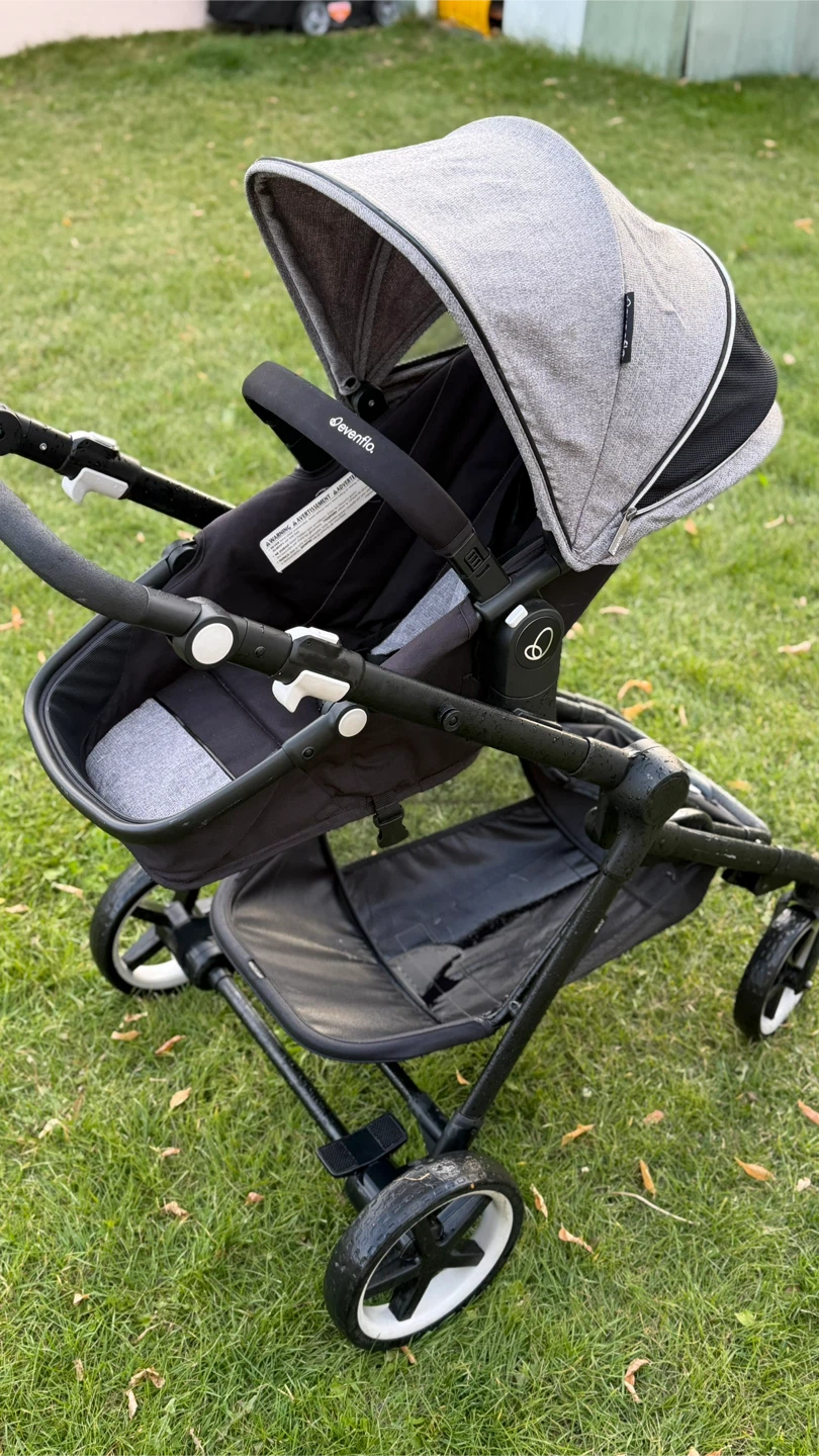 Evenflo GOLD Pivot Xpand Stroller