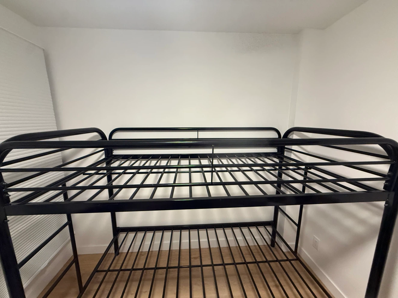 Black Metal Twin Bunk Bed - photo 3