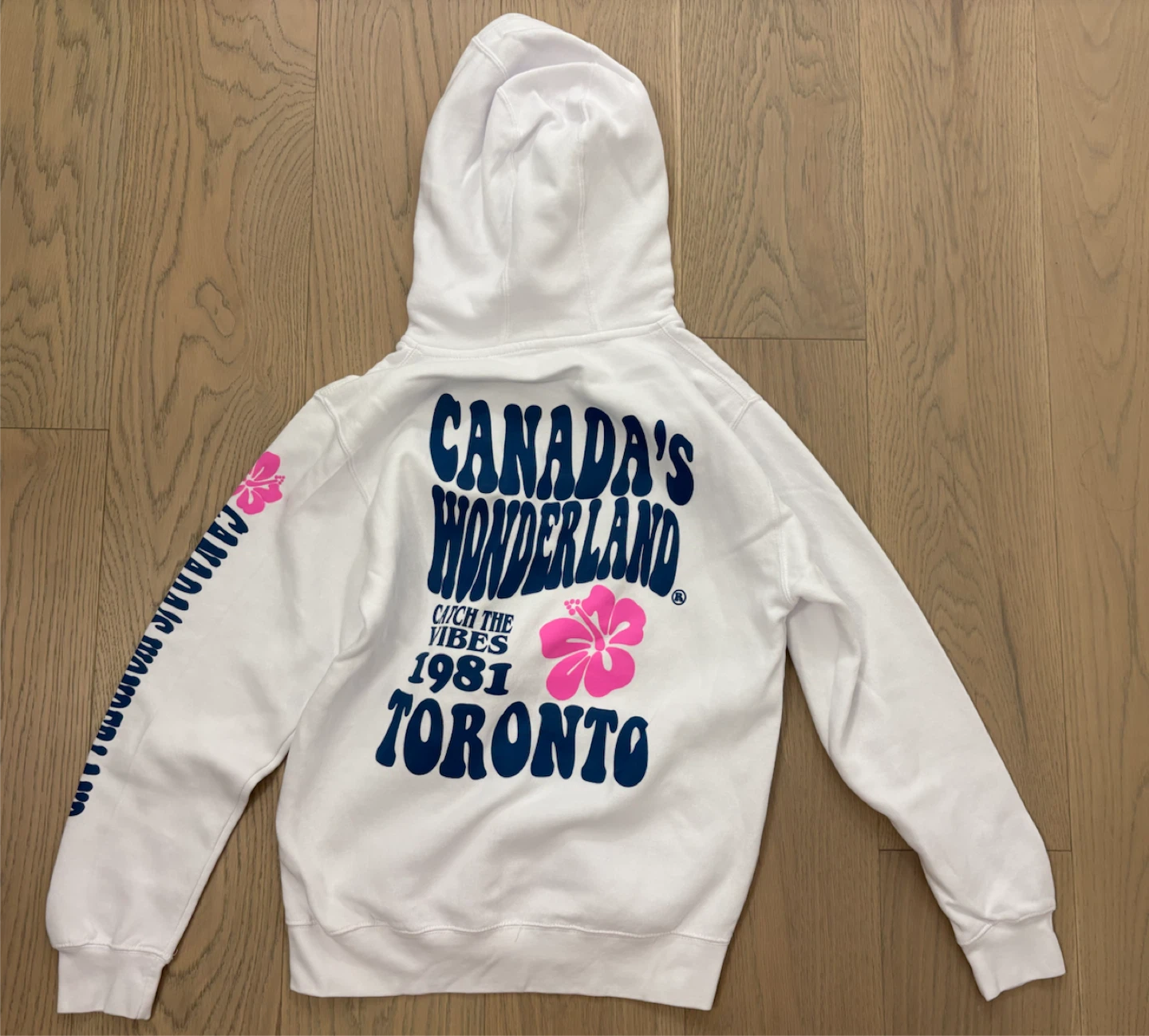Canada's Wonderland White Hoodie