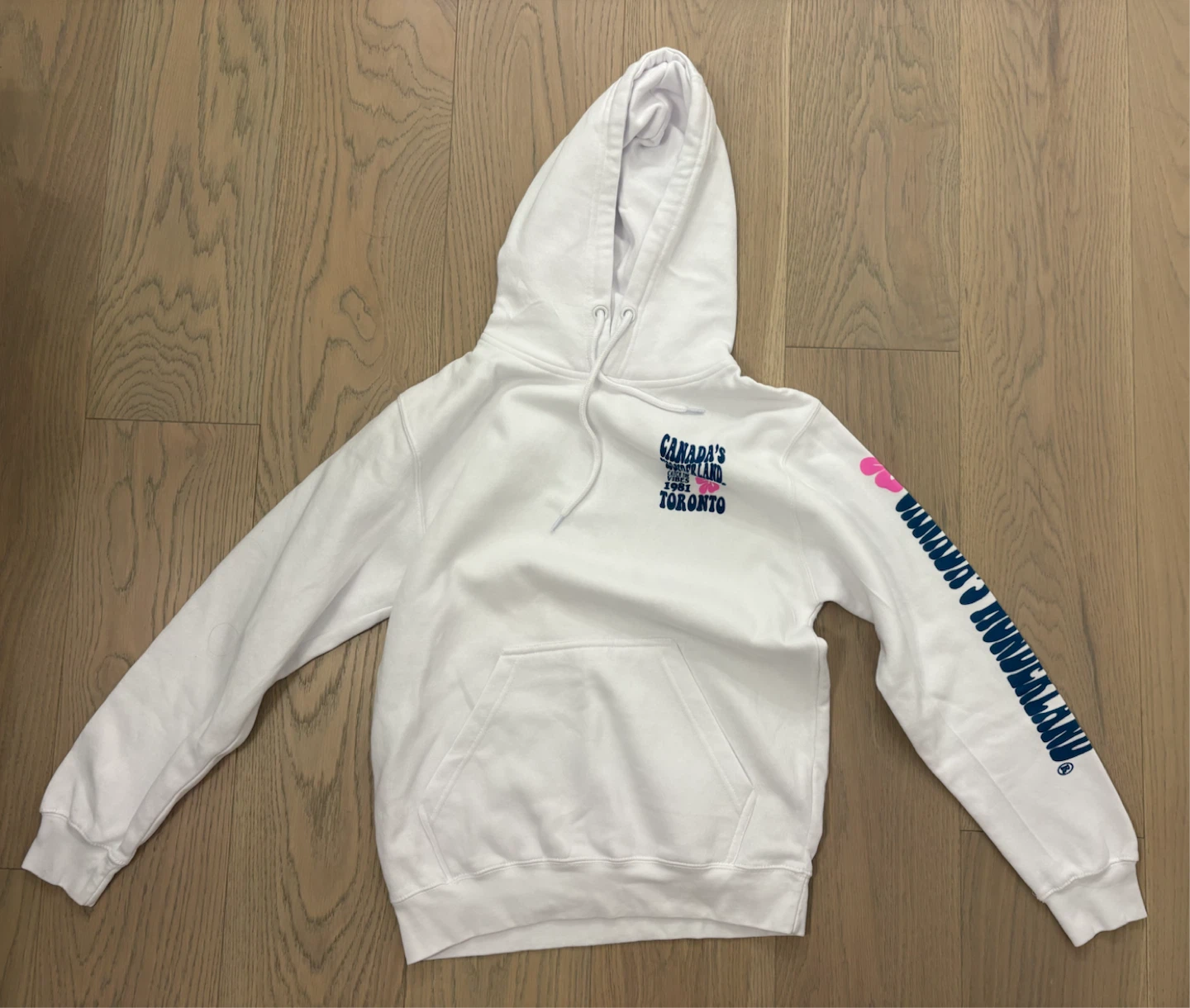 Canada's Wonderland White Hoodie - photo 3