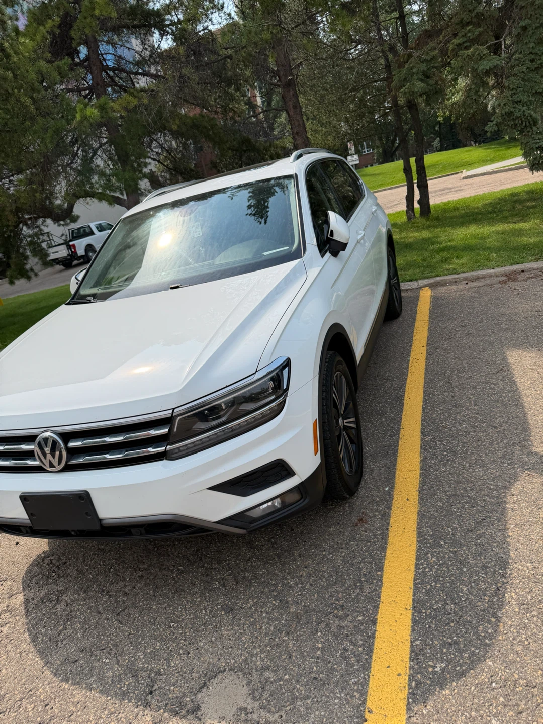Volkswagen Tiguan Premium Limited 2020 - photo 3