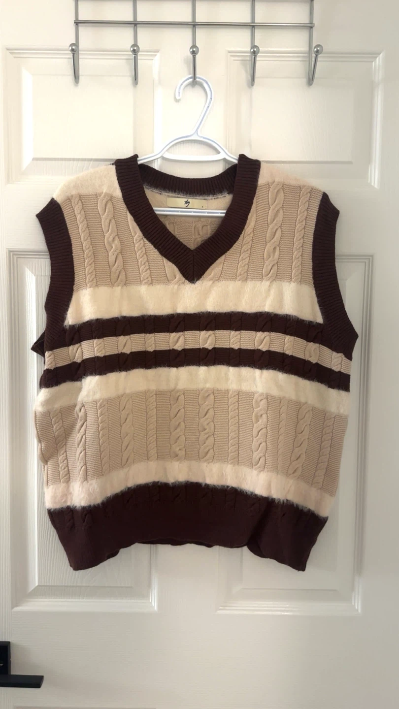 Vintage Cable-Knit Striped V-Neck Sweater Vest - photo 2