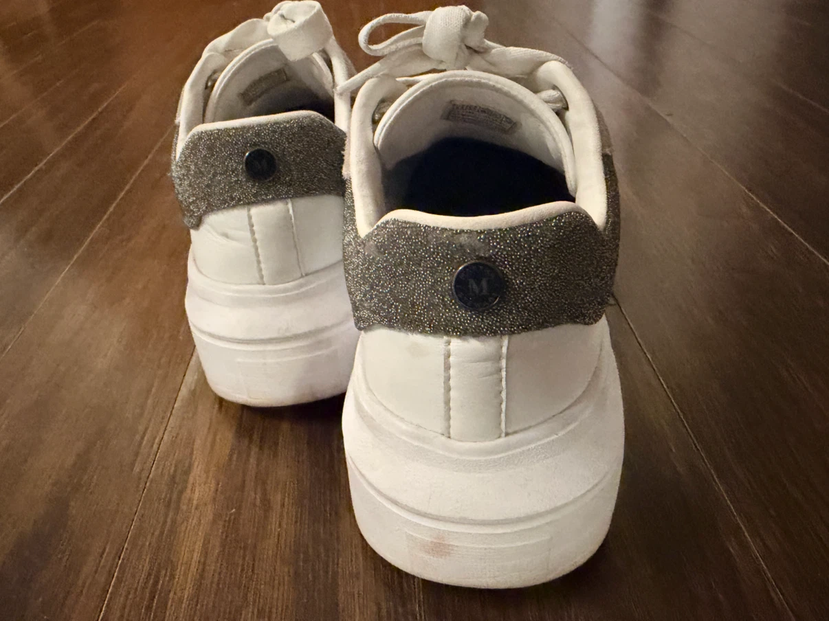 Martha Stewart x Skechers Sneakers (US 8.5 / White) - photo 3