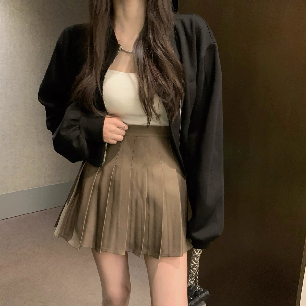 High-Waisted Pleated Tennis Mini Skirt in Khaki