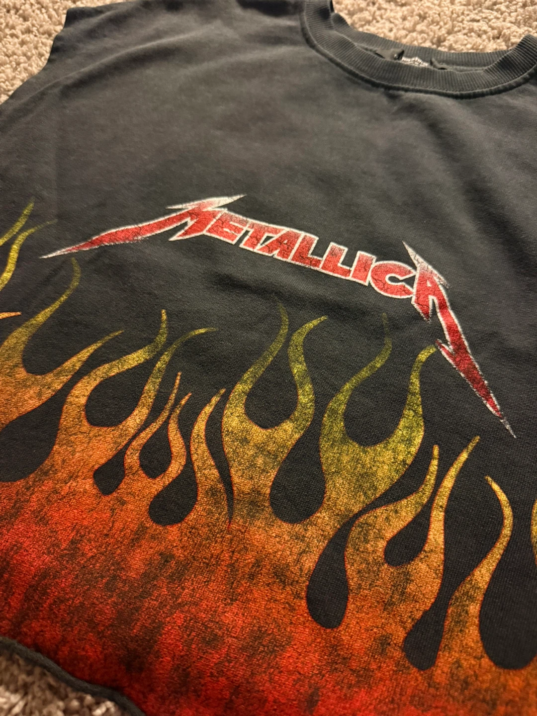 Bershka Metallica Flame Sleeveless Top - photo 2