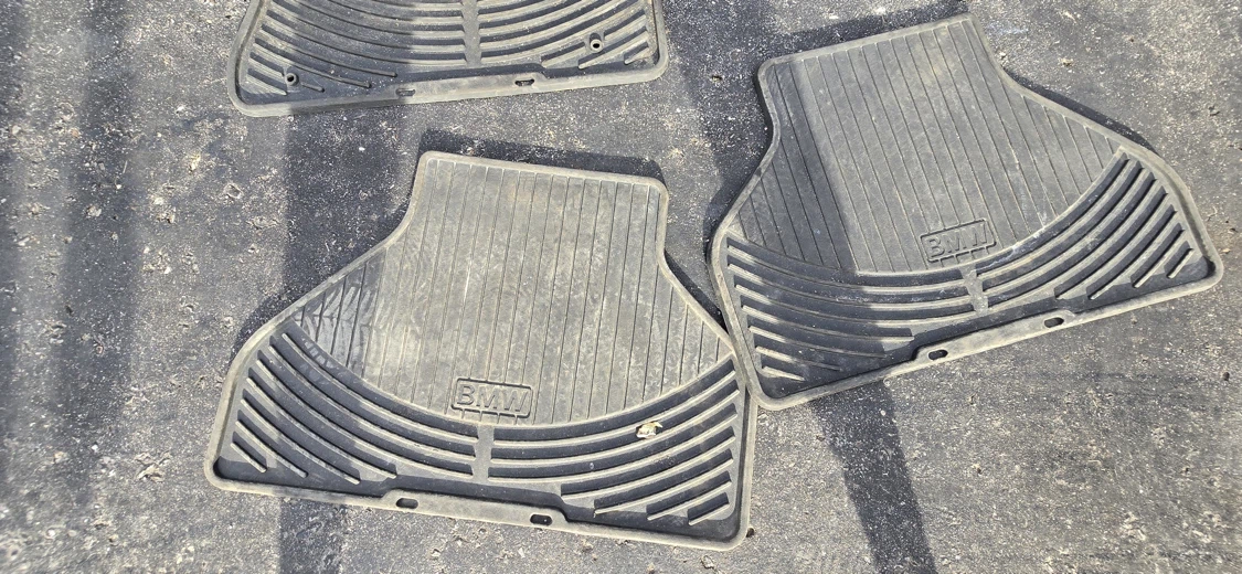 Set of 4 OEM BMW X5 Rubber Floor Mats - photo 3