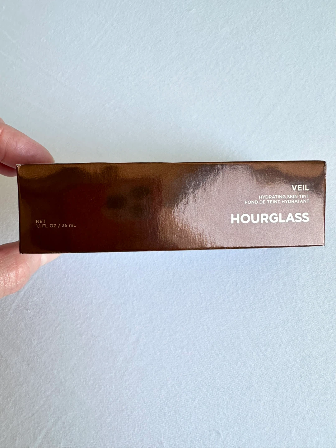 🆕 Hourglass Veil Hydrating Skin Tint - Shade 3 - photo 2