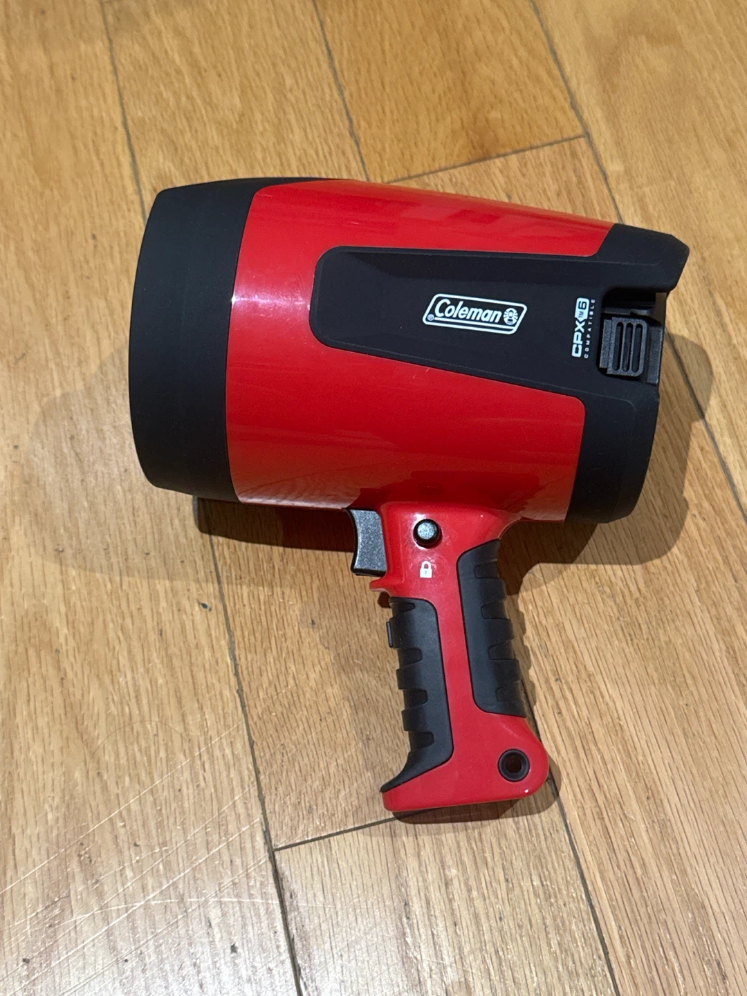 Coleman CPX 6 LED Spotlight (D Batteries needed)